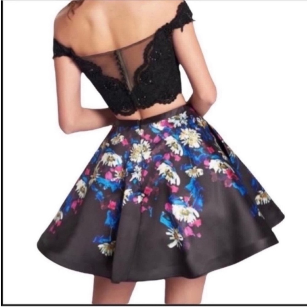 Ellie Wilde Skirt Set size 00